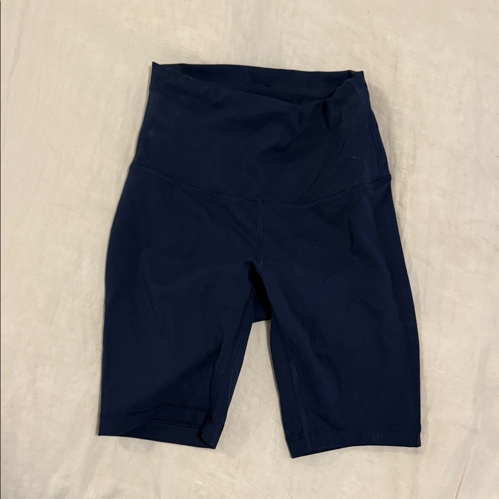navy lululemon bike shorts